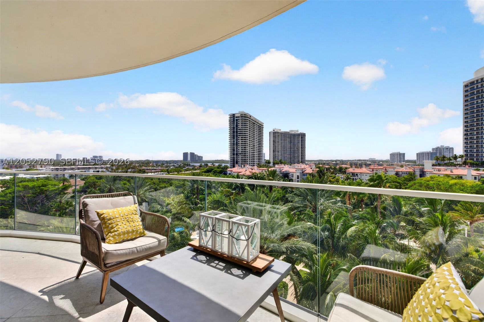 2800 ISLAND BL #904, Aventura FL 33160