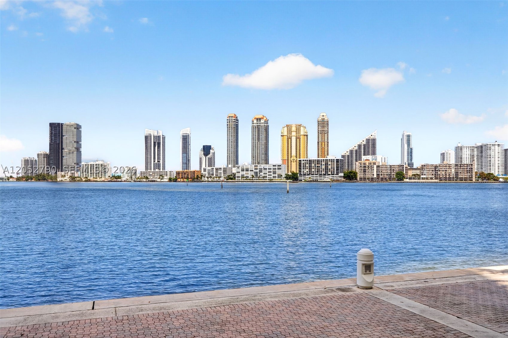 2800 ISLAND BL #904, Aventura FL 33160