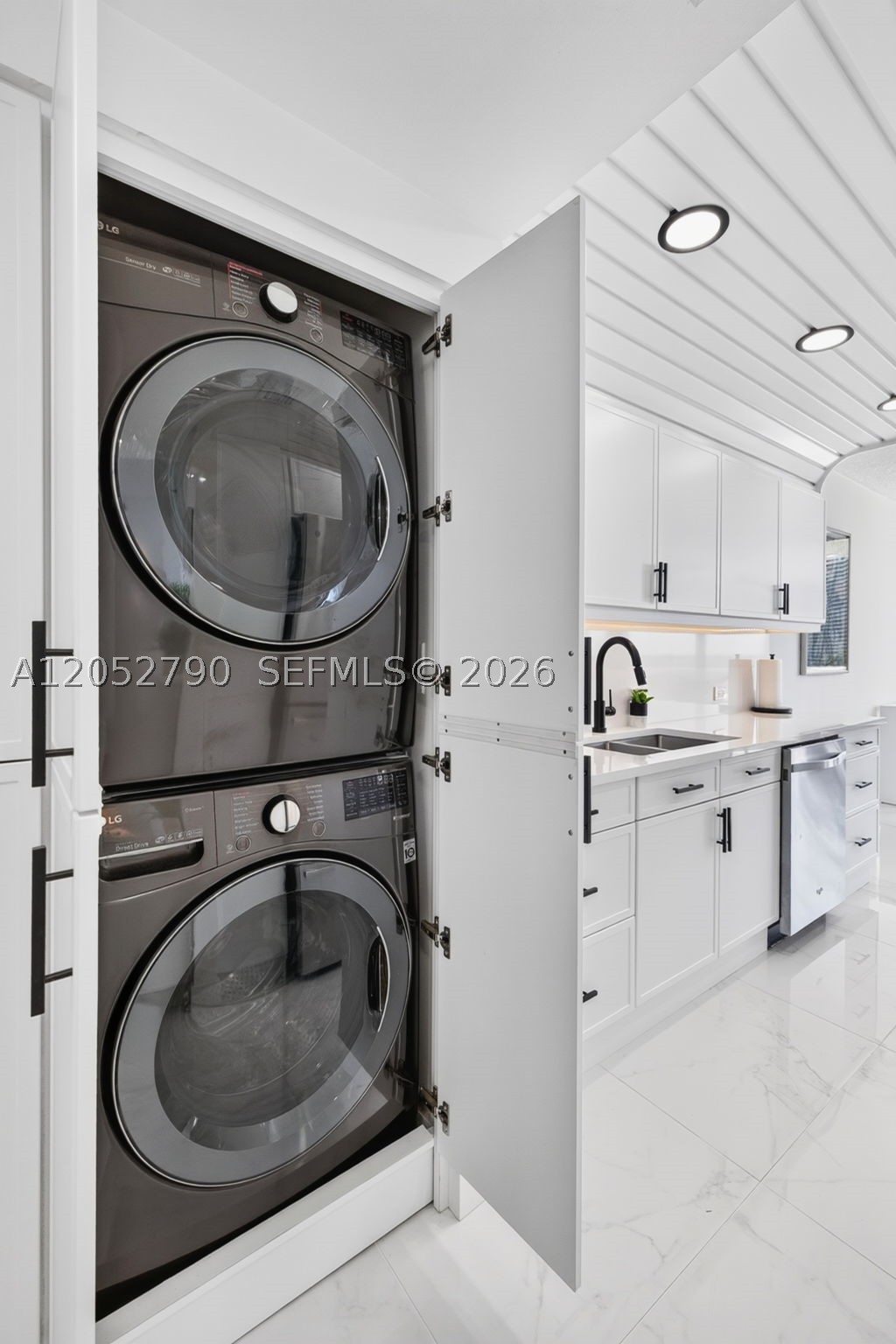 2800 ISLAND BL #904, Aventura FL 33160