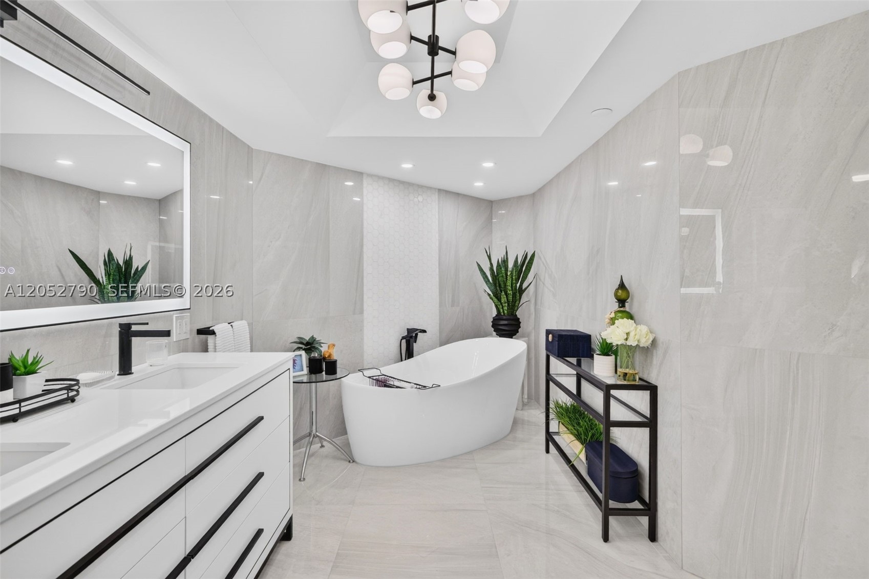 2800 ISLAND BL #904, Aventura FL 33160
