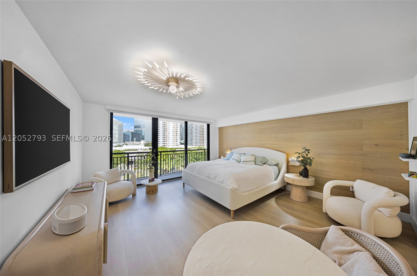 540 Brickell Key Dr #809, Miami FL 33131