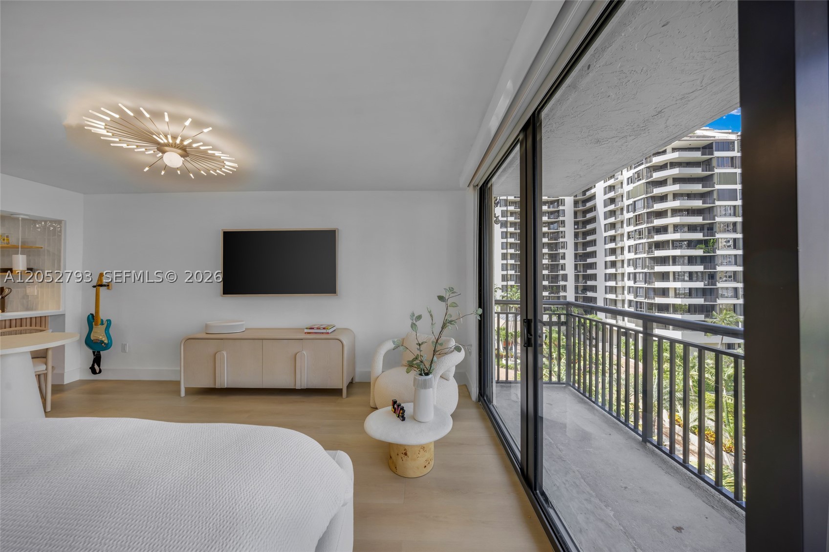 540 Brickell Key Dr #809, Miami FL 33131