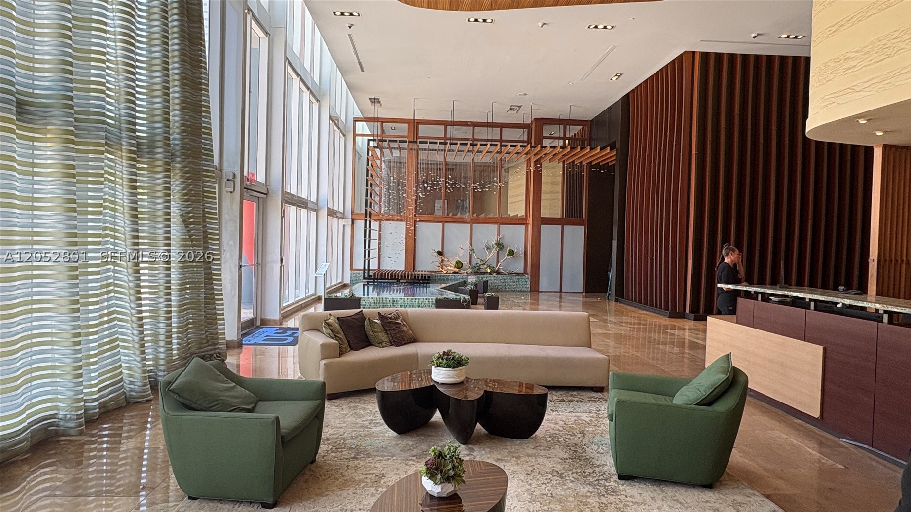 50 Biscayne Blvd #1701, Miami FL 33132