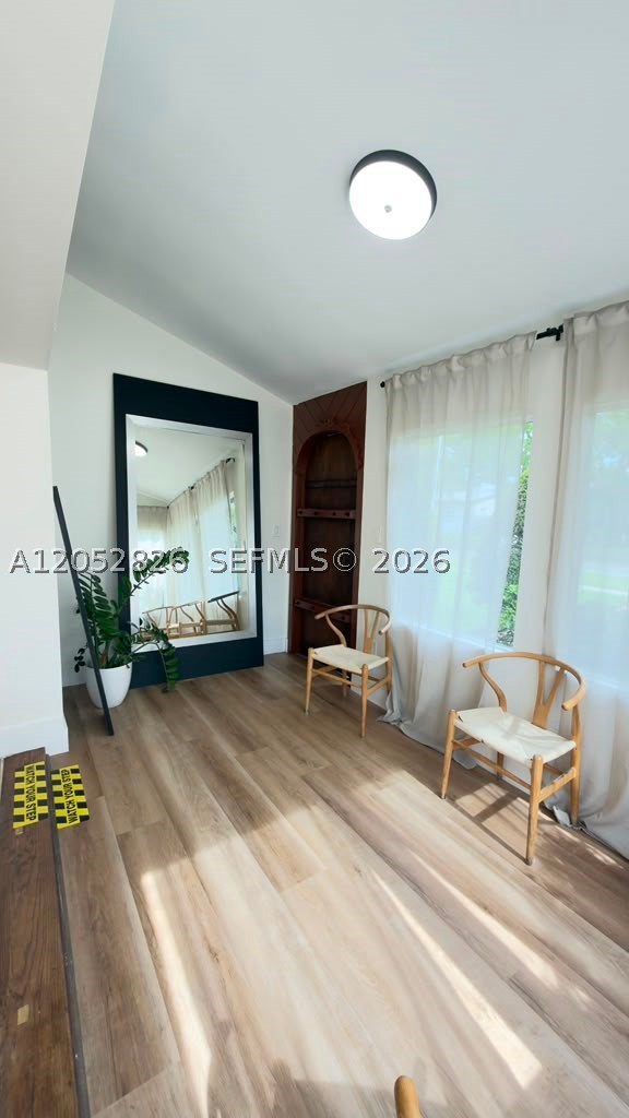 220 SW 5th St, Dania Beach FL 33004