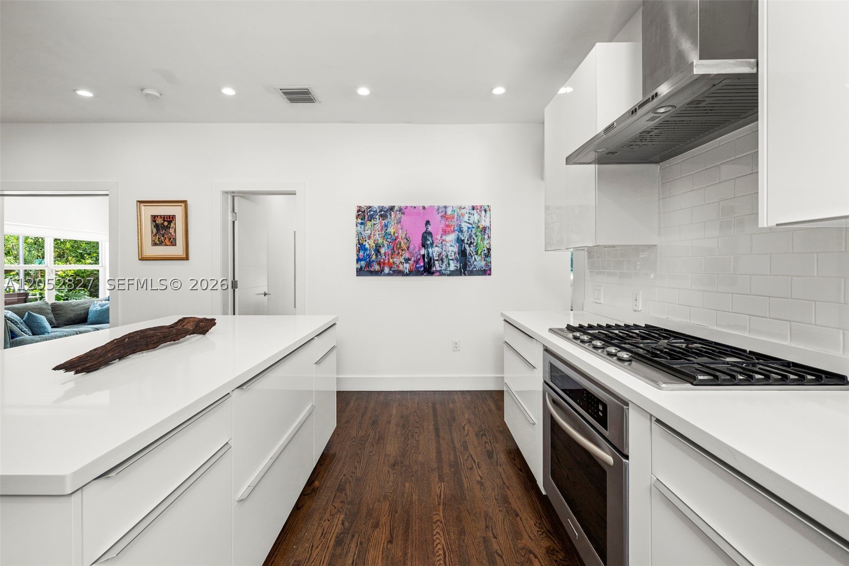 9172 Carlyle Ave, Surfside FL 33154