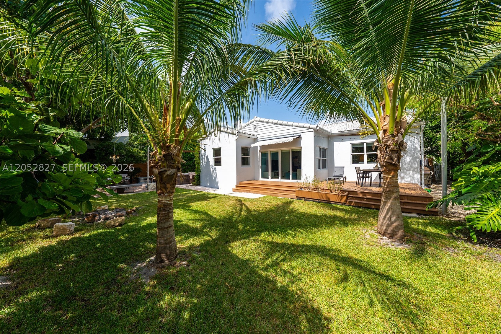 9172 Carlyle Ave, Surfside FL 33154