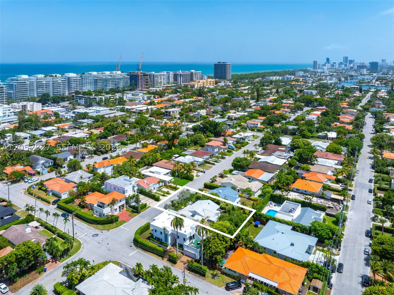 9172 Carlyle Ave, Surfside FL 33154
