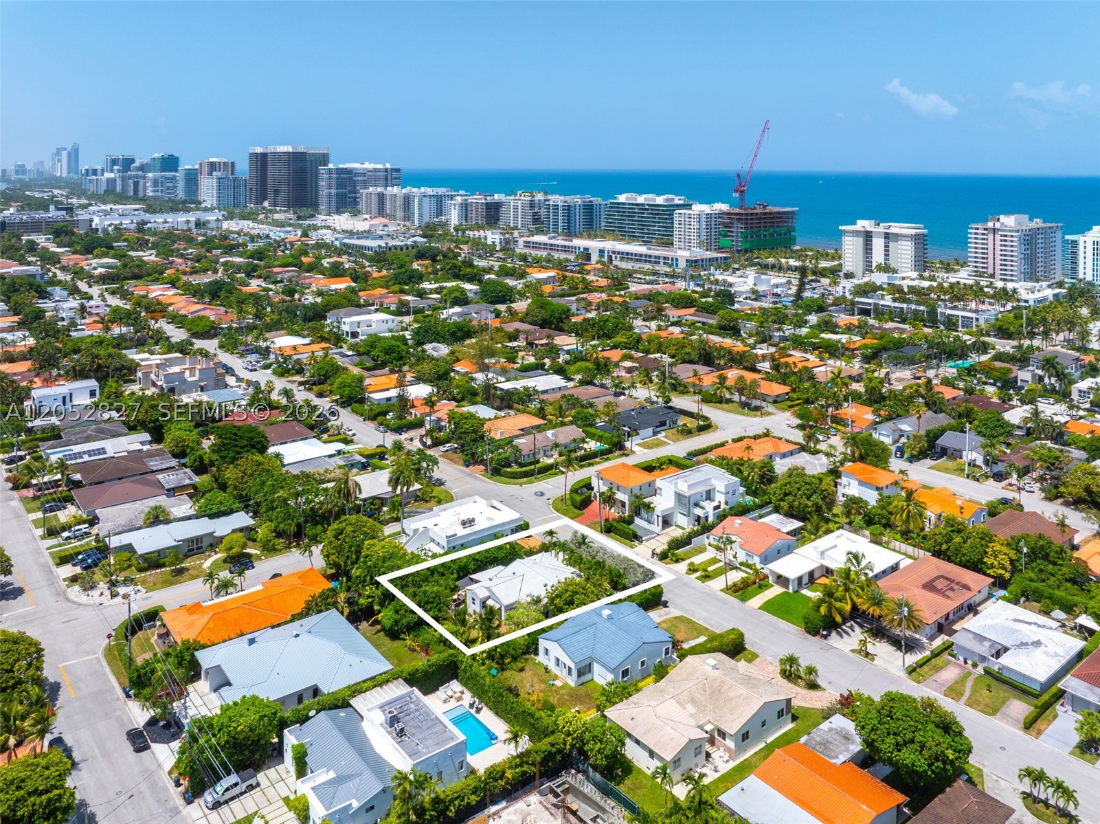 9172 Carlyle Ave, Surfside FL 33154