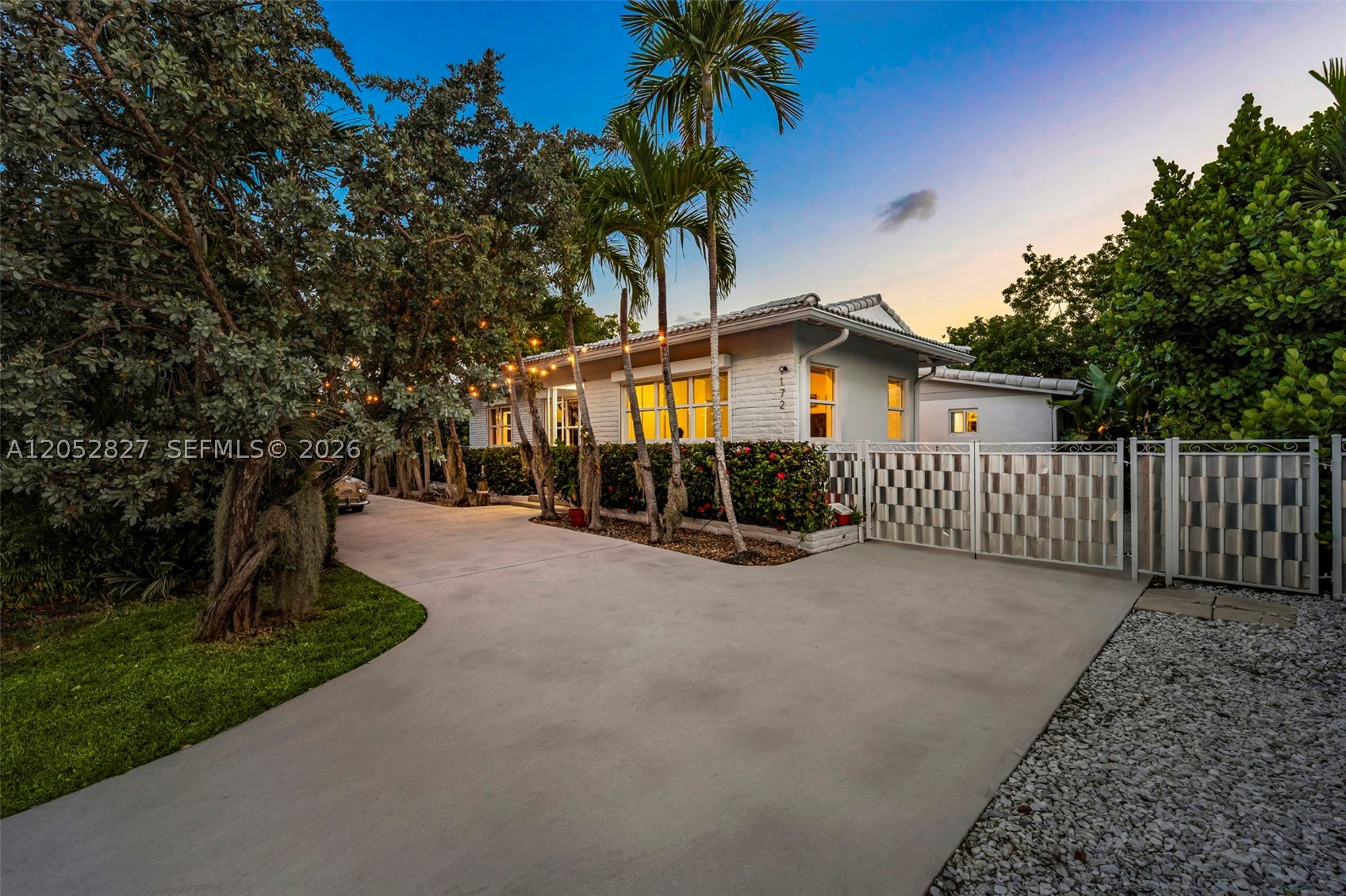 9172 Carlyle Ave, Surfside FL 33154