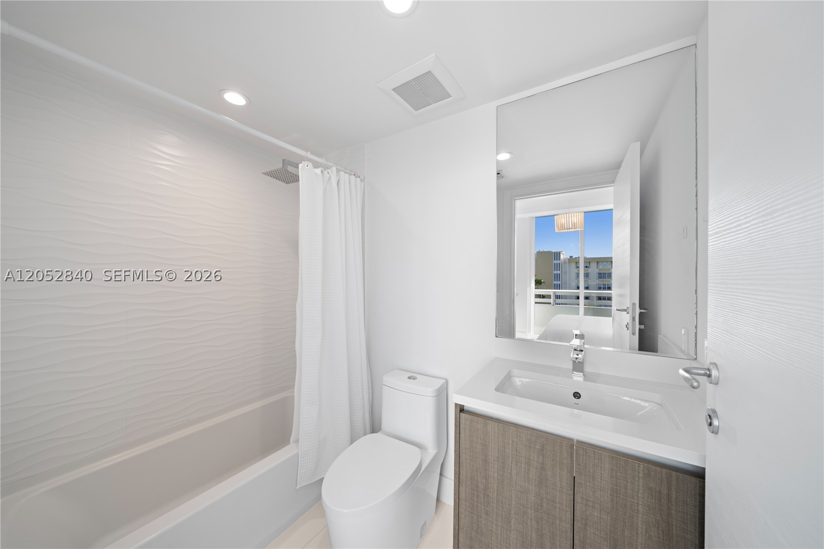 1150 102nd St #506, Bay Harbor Islands FL 33154