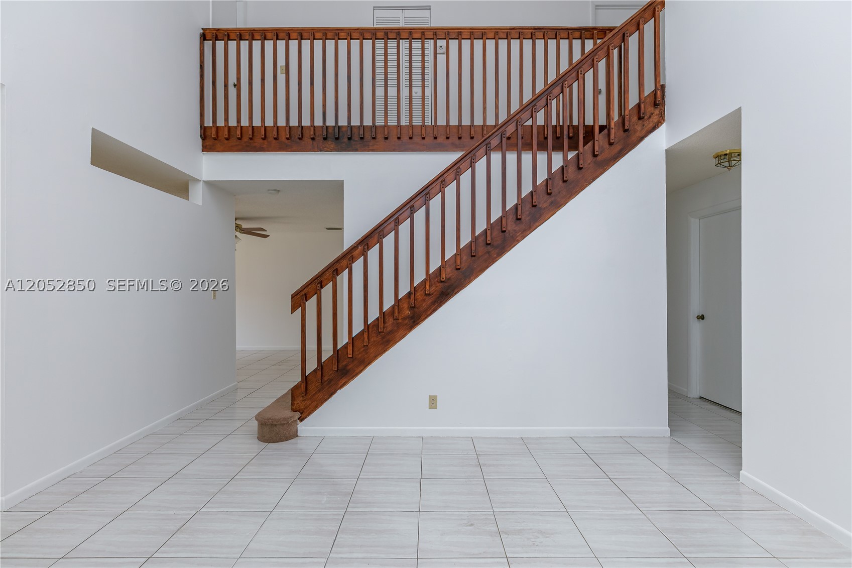 2592 W Saratoga Dr, Cooper City FL 33026