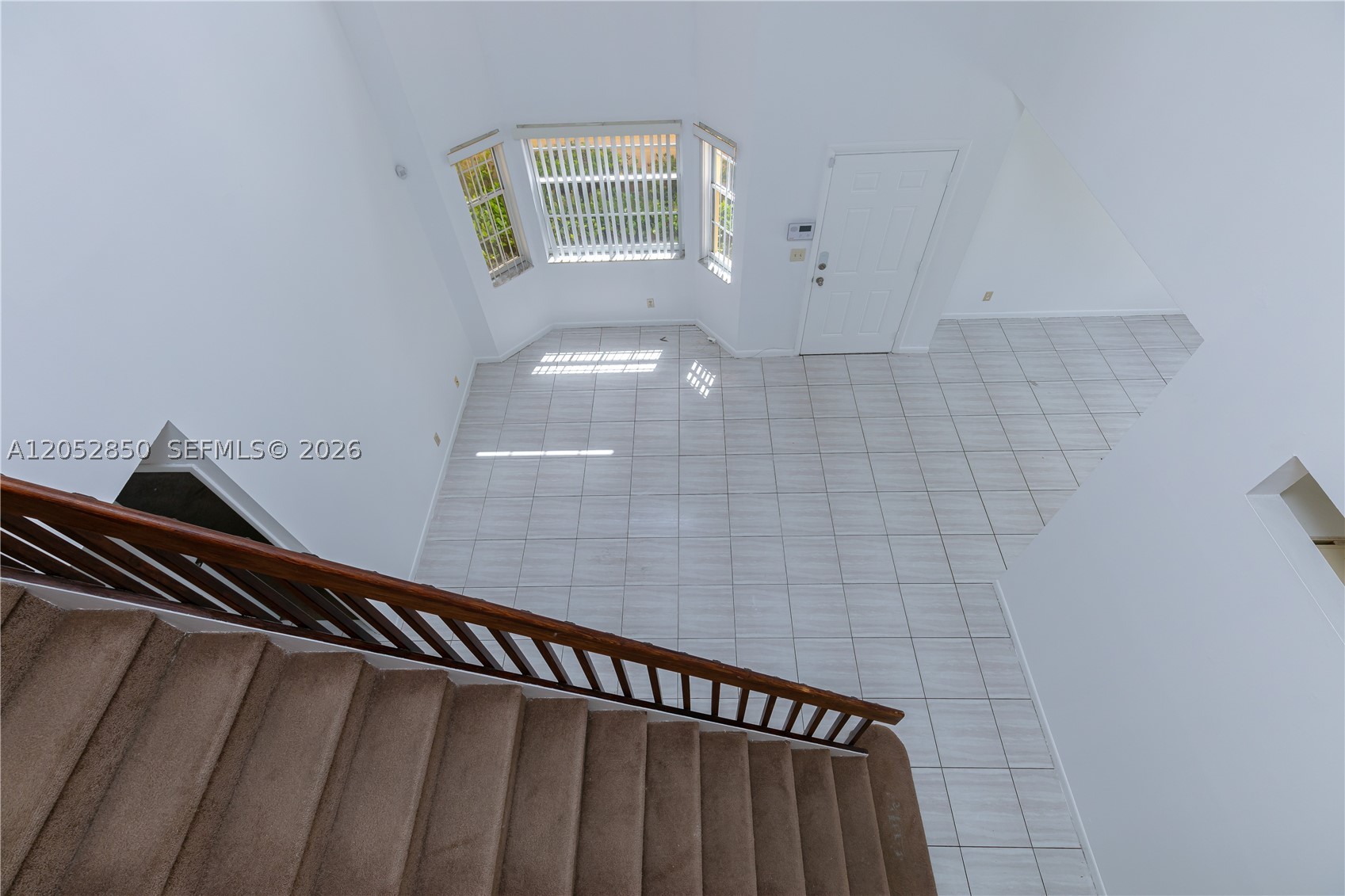 2592 W Saratoga Dr, Cooper City FL 33026