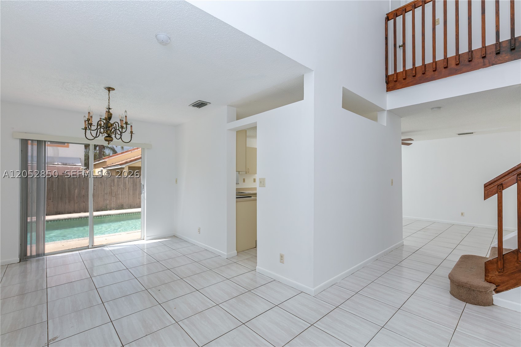 2592 W Saratoga Dr, Cooper City FL 33026