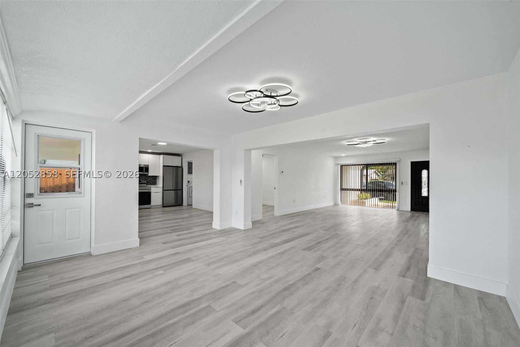 10171 NW 24th St, Sunrise FL 33322