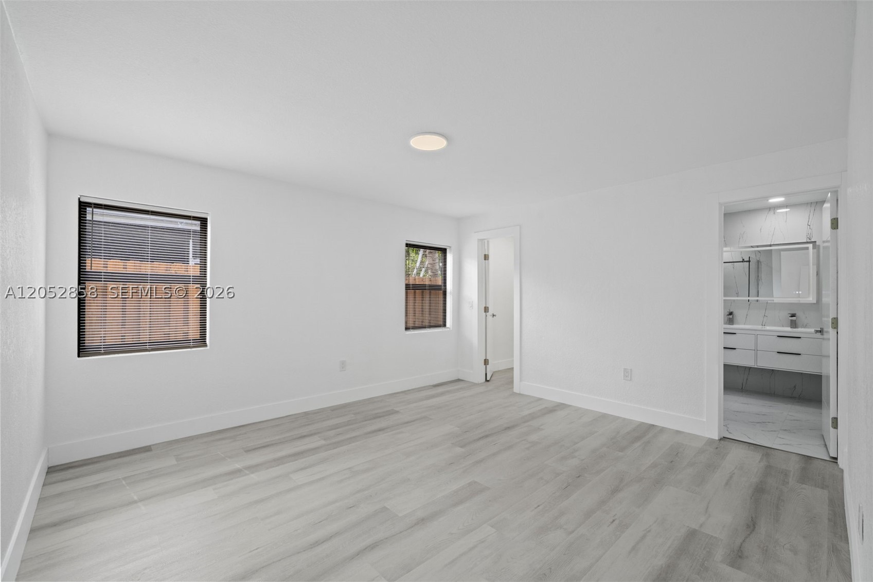 10171 NW 24th St, Sunrise FL 33322
