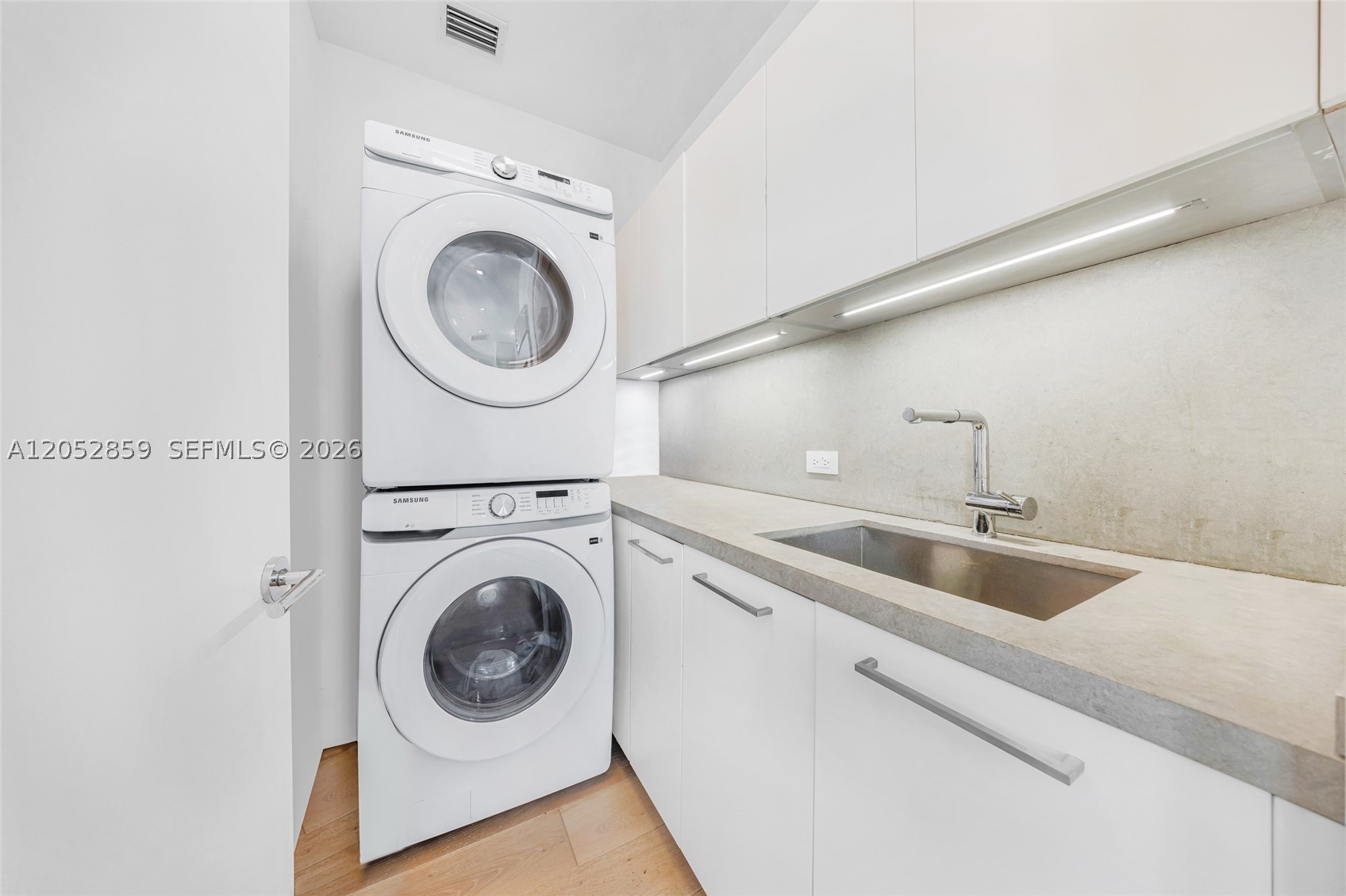 4515 N Michigan Ave, Miami Beach FL 33140
