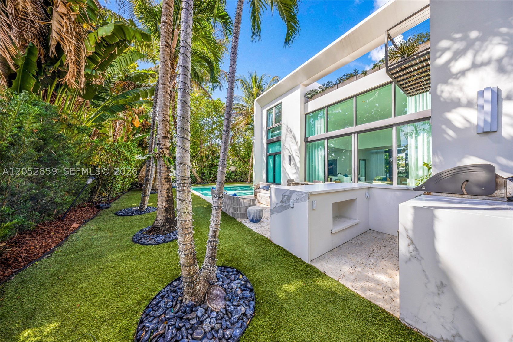 4515 N Michigan Ave, Miami Beach FL 33140