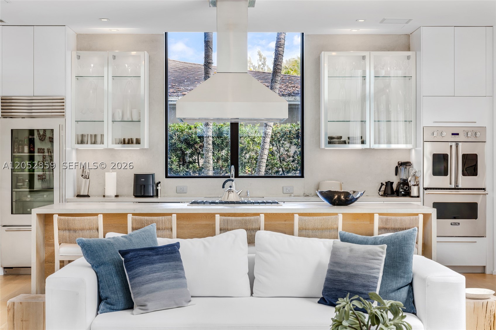 4515 N Michigan Ave, Miami Beach FL 33140