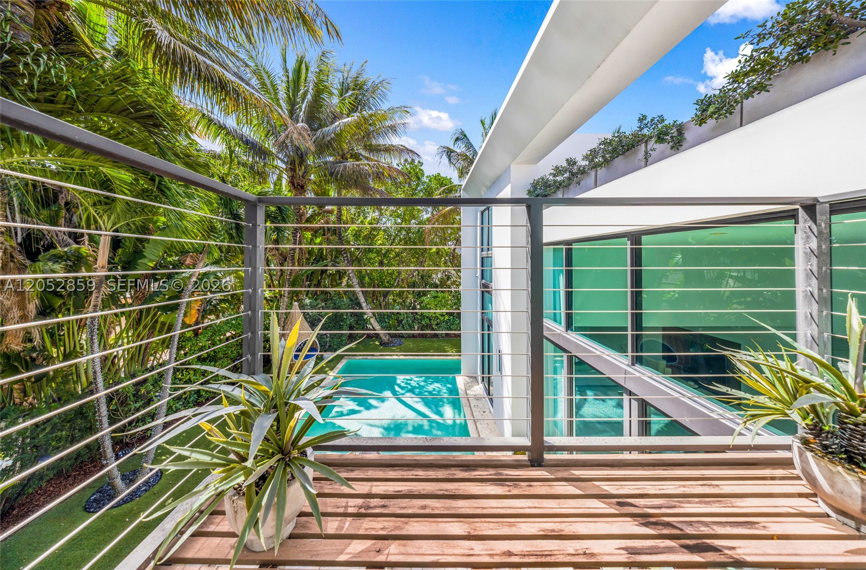 4515 N Michigan Ave, Miami Beach FL 33140