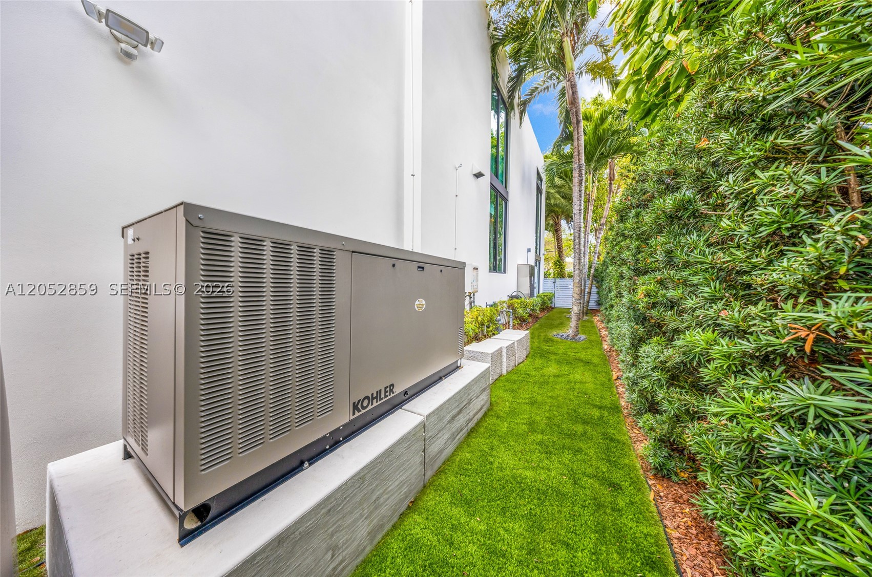 4515 N Michigan Ave, Miami Beach FL 33140