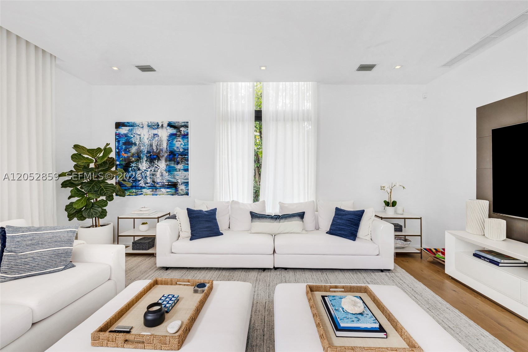 4515 N Michigan Ave, Miami Beach FL 33140