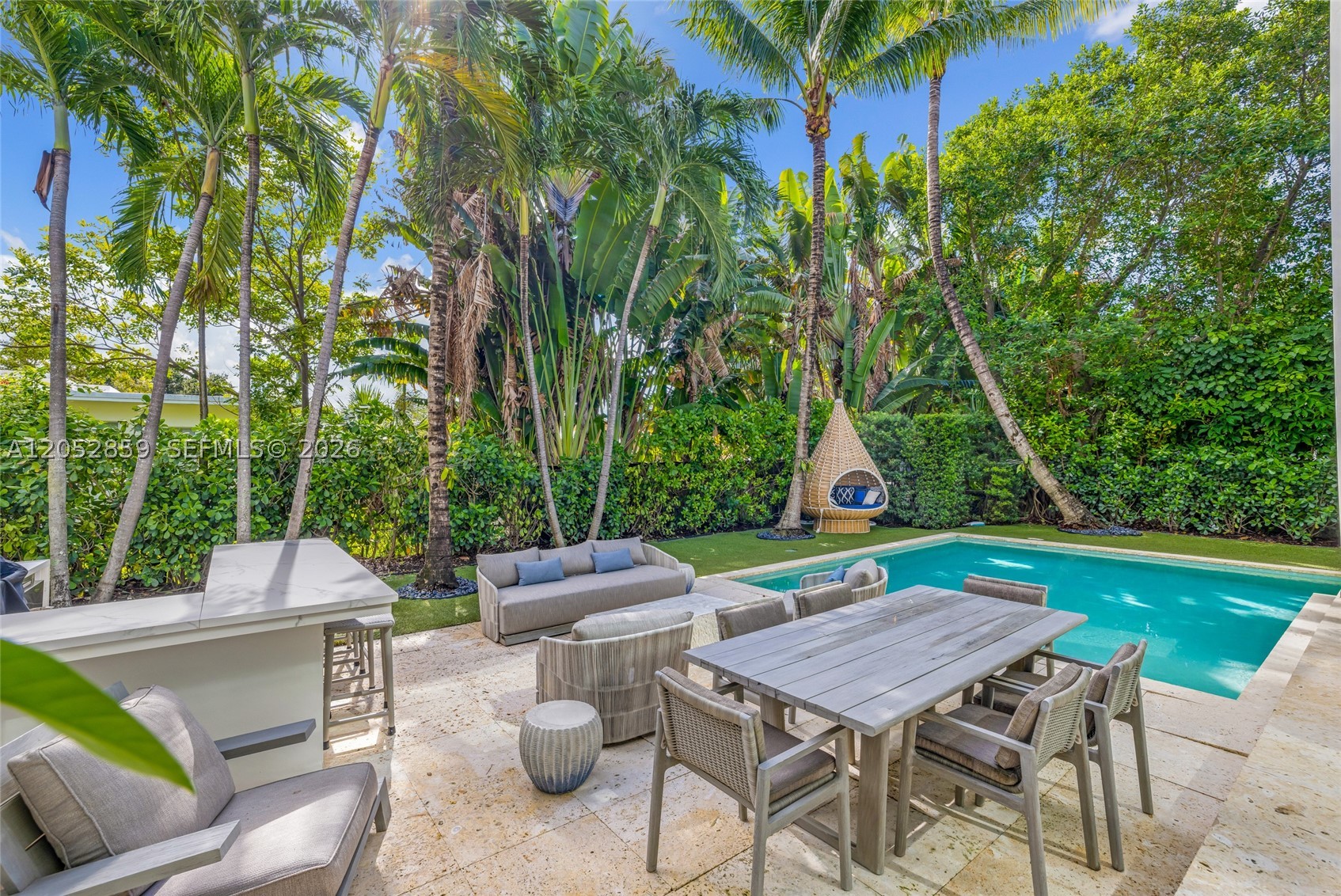 4515 N Michigan Ave, Miami Beach FL 33140