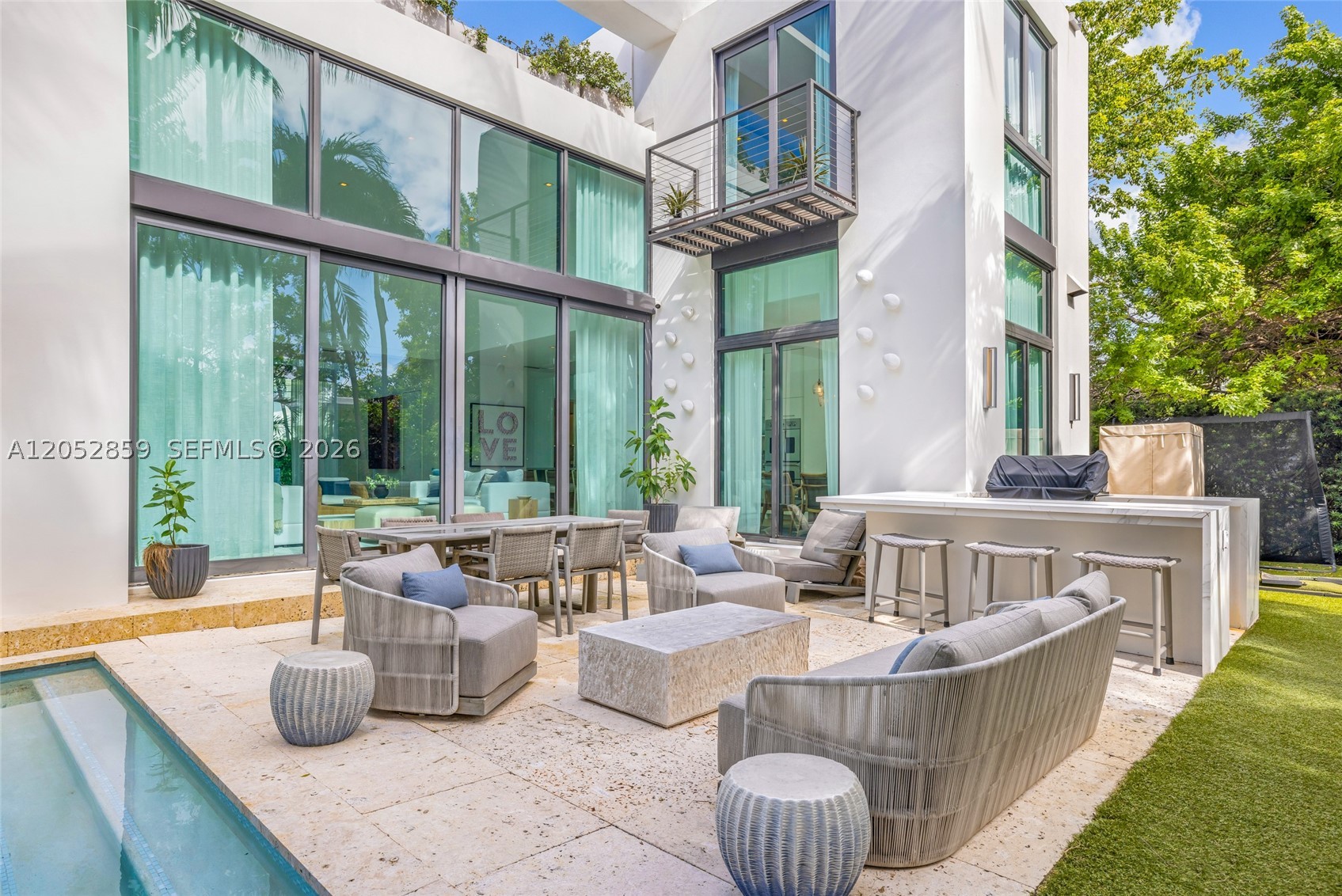 4515 N Michigan Ave, Miami Beach FL 33140