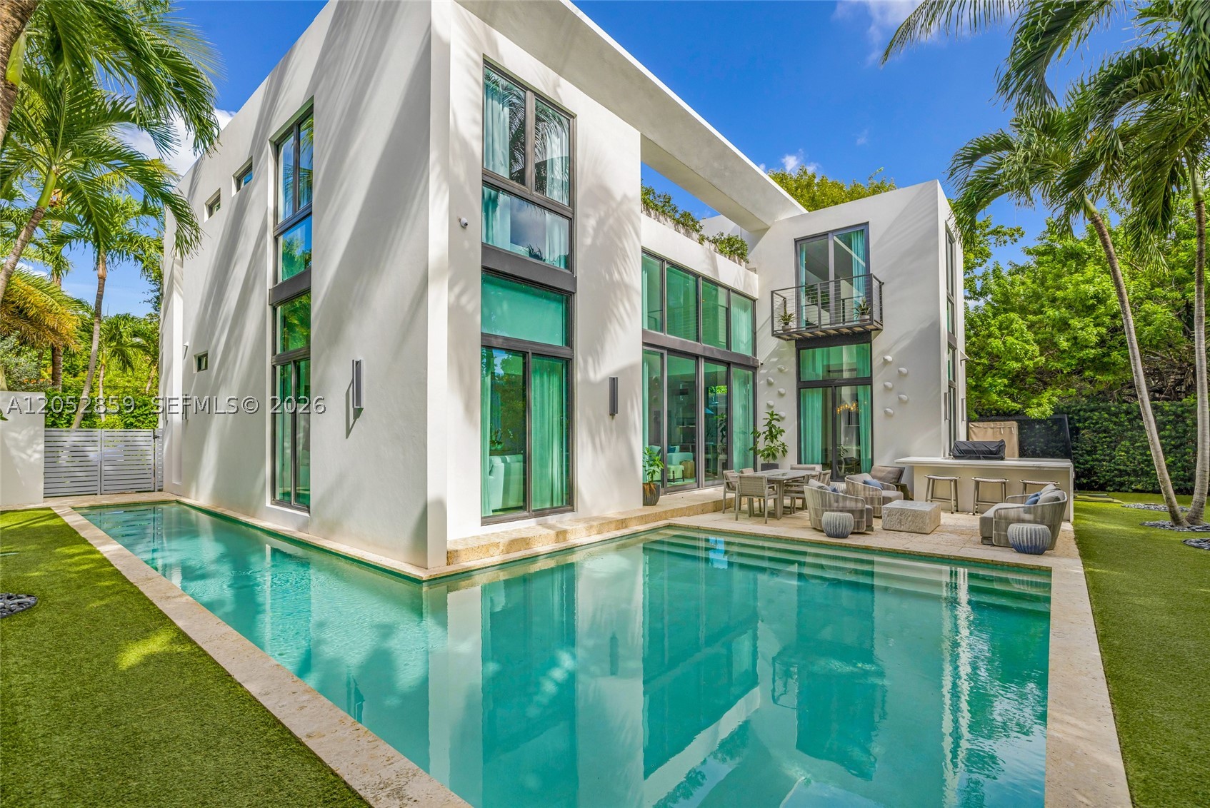 4515 N Michigan Ave, Miami Beach FL 33140