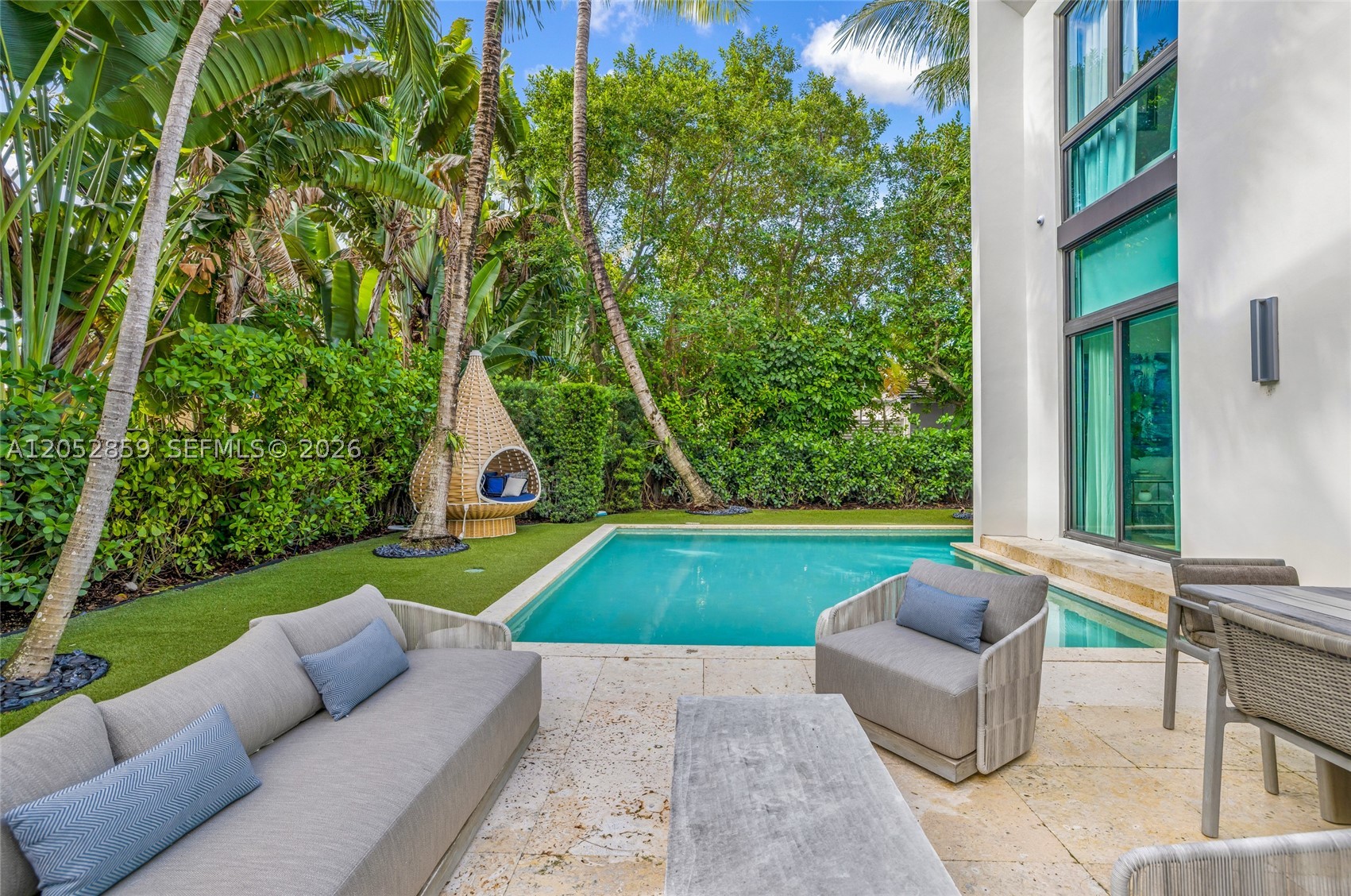 4515 N Michigan Ave, Miami Beach FL 33140