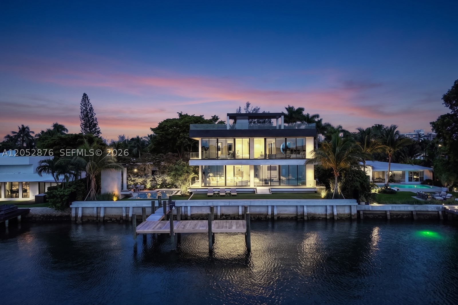 1141 N Biscayne Point Rd, Miami Beach FL 33141