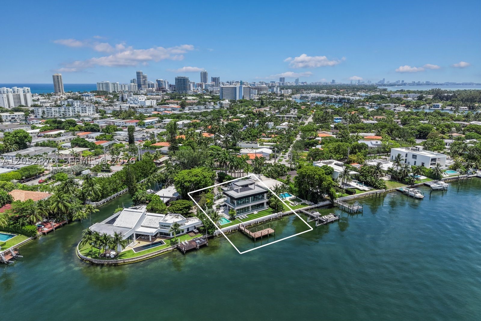 1141 N Biscayne Point Rd, Miami Beach FL 33141