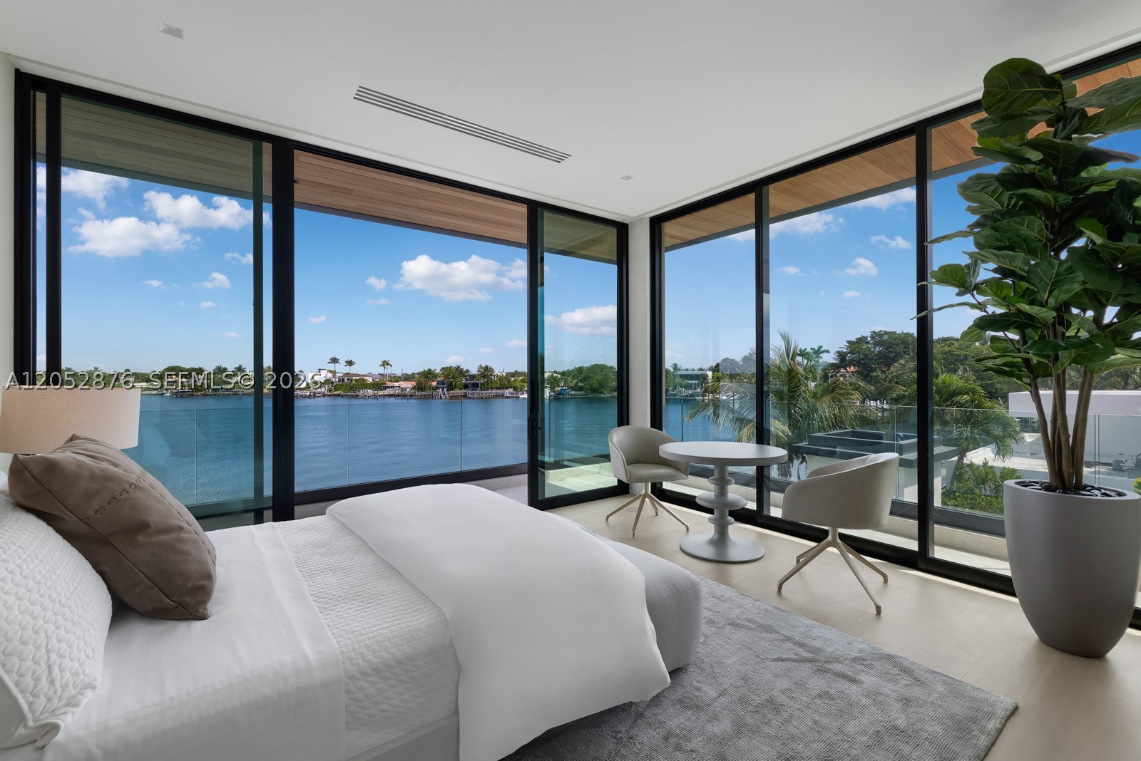 1141 N Biscayne Point Rd, Miami Beach FL 33141