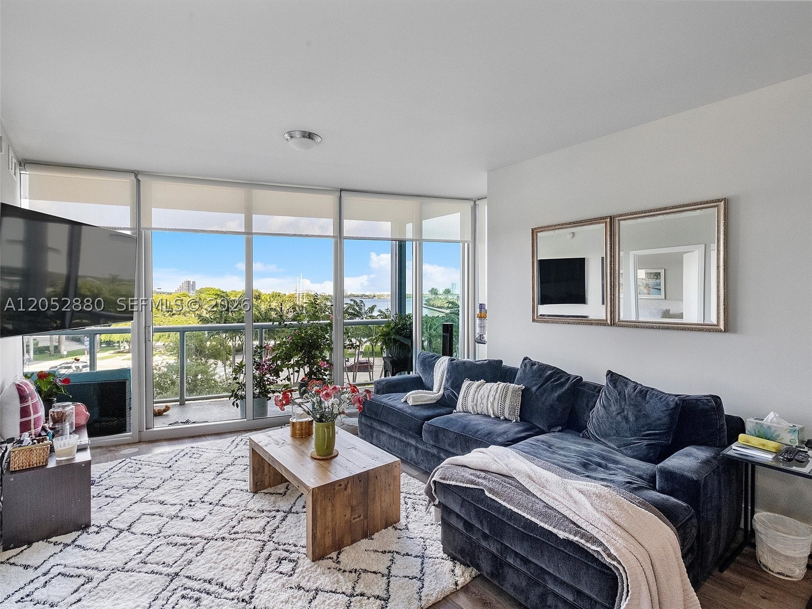 888 Biscayne Blvd #309, Miami FL 33132