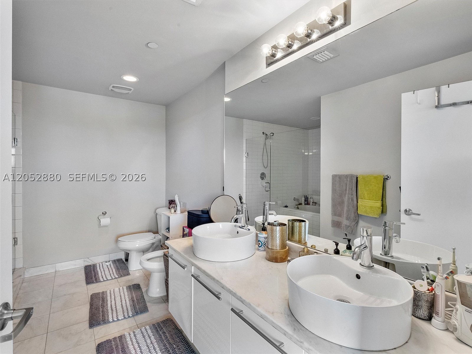888 Biscayne Blvd #309, Miami FL 33132