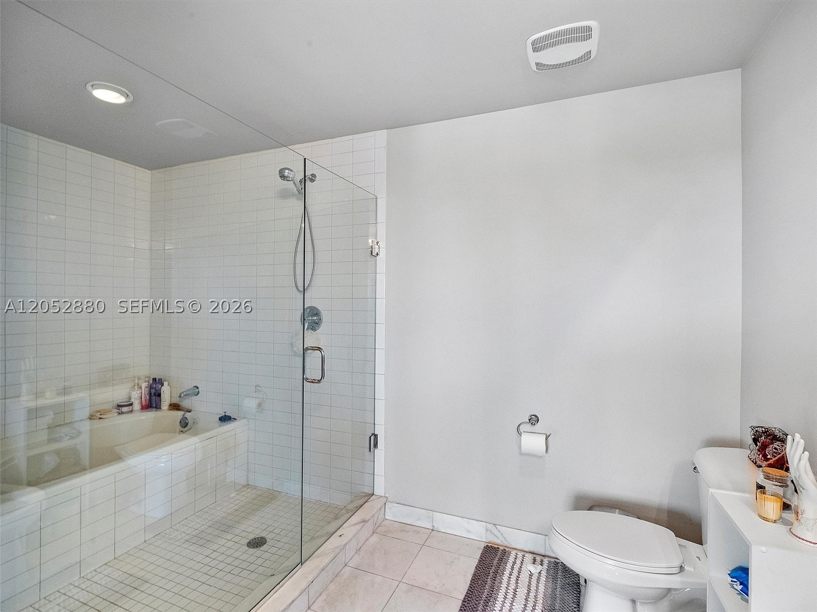888 Biscayne Blvd #309, Miami FL 33132