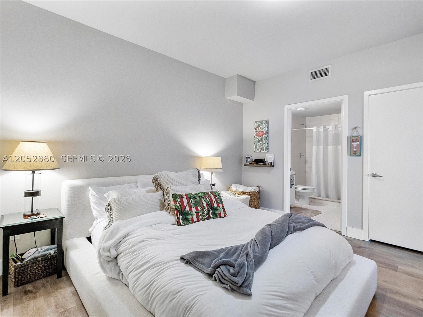 888 Biscayne Blvd #309, Miami FL 33132