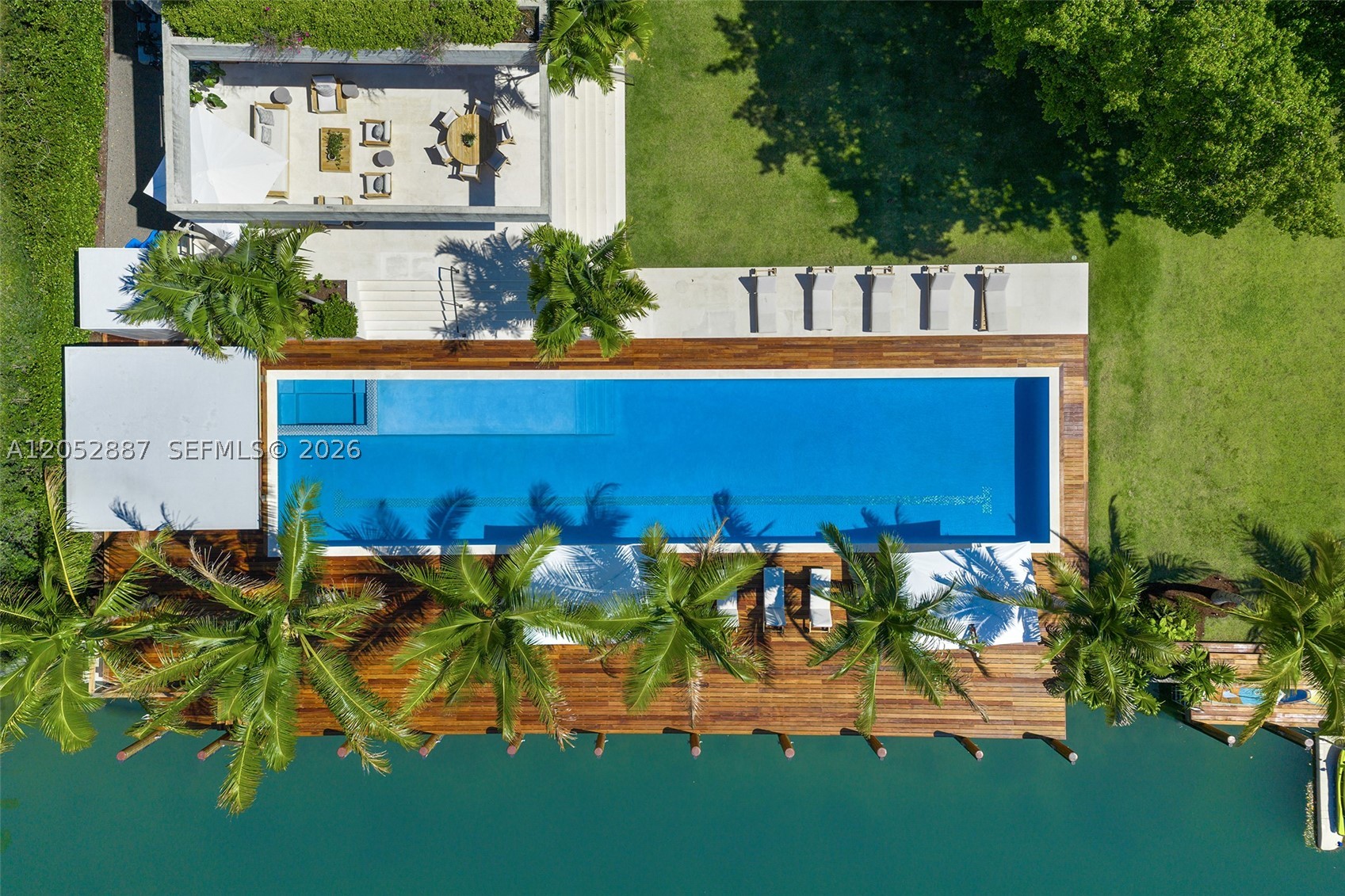 1420 W 23rd St, Miami Beach FL 33140
