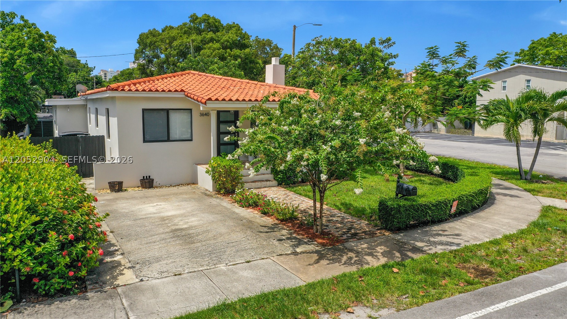 3640 SW 11th St, Miami FL 33135