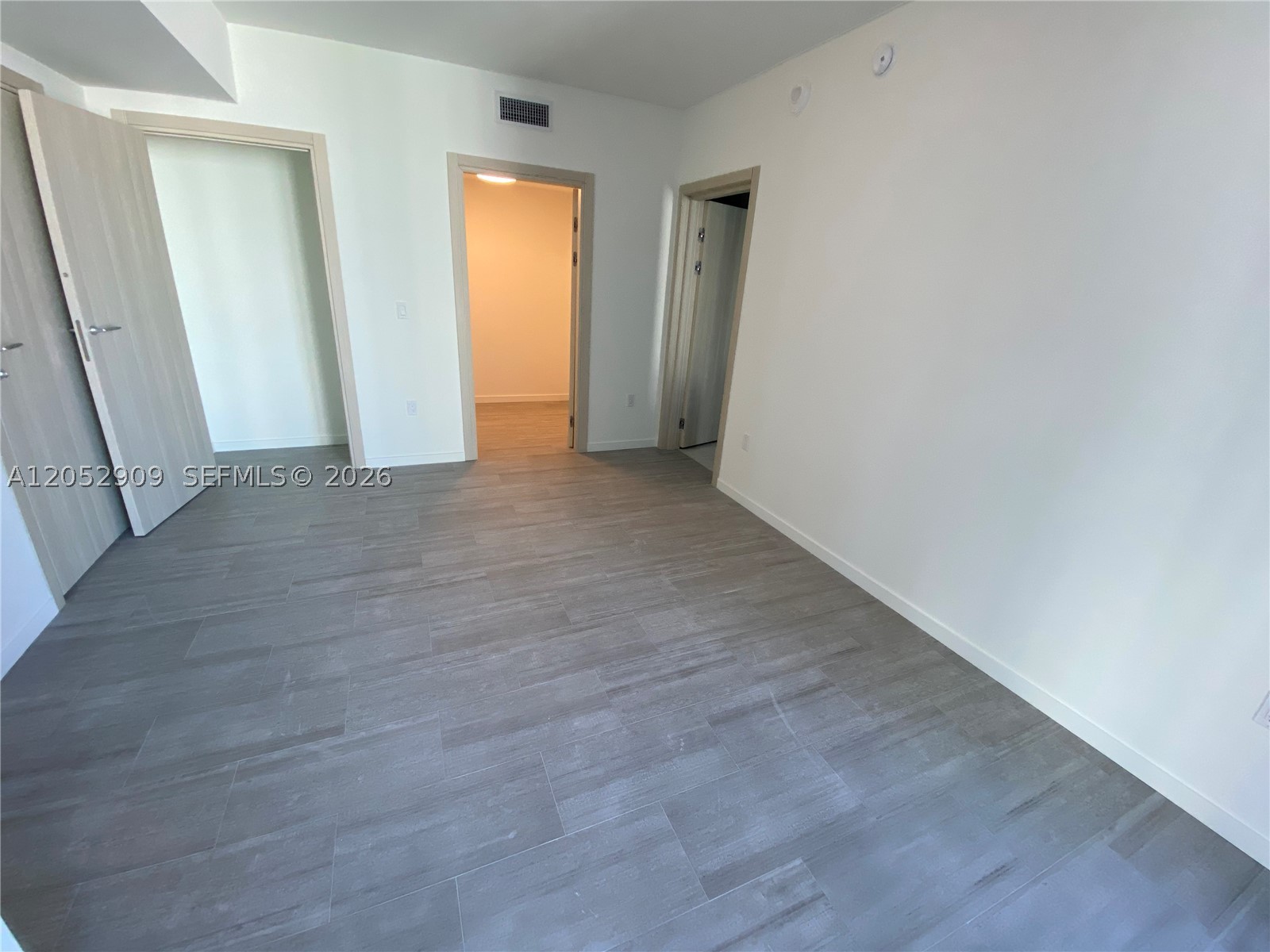 1000 BRICKELL PLAZA #3309, Miami FL 33131