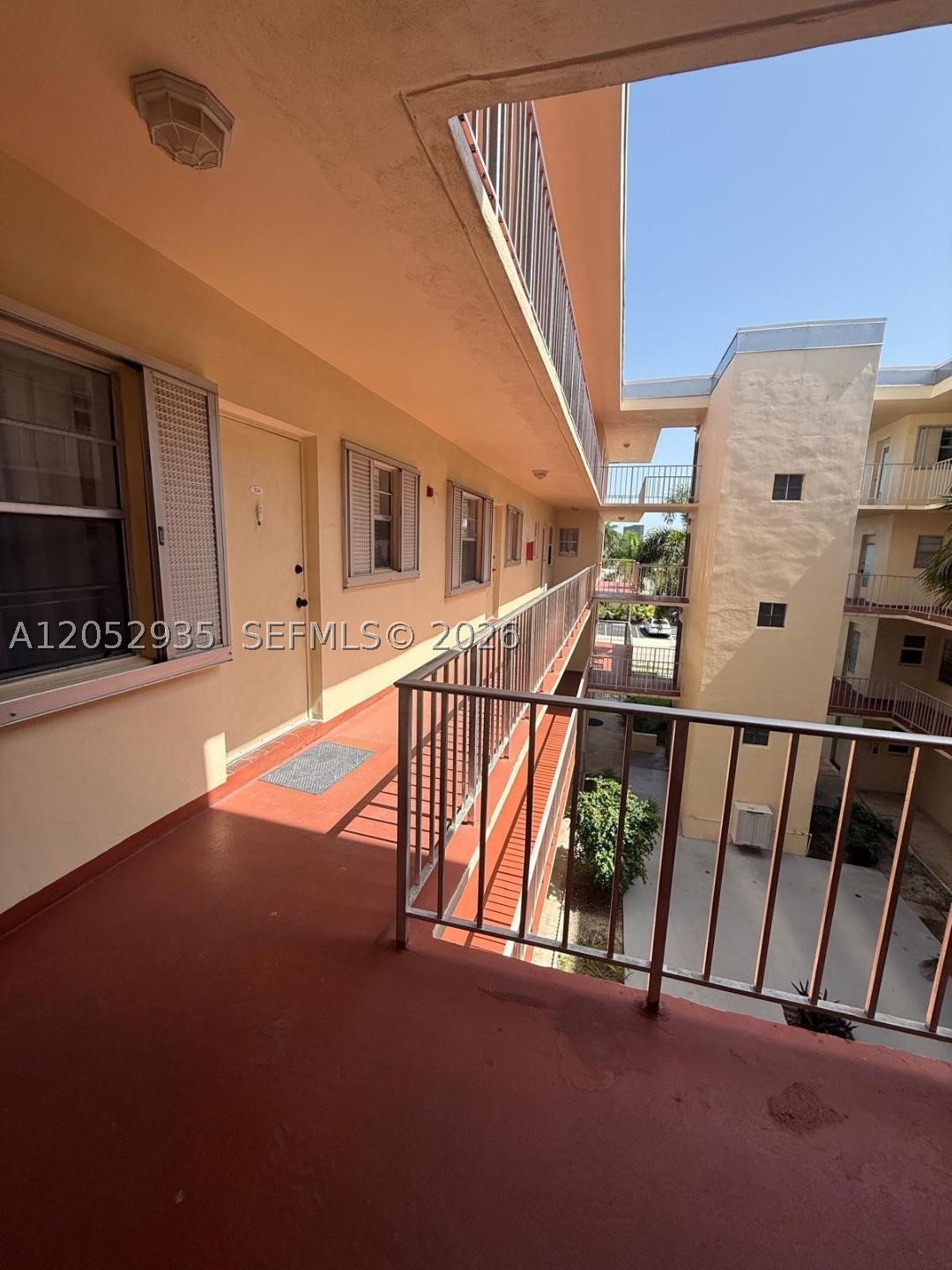 1747 Rodman St #305, Hollywood FL 33020