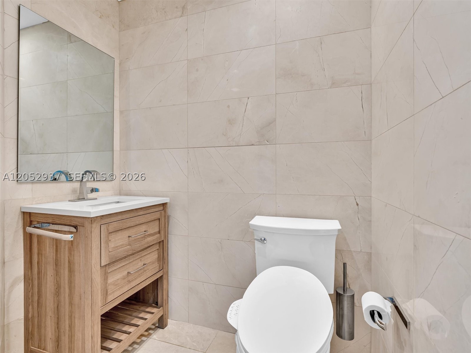 17001 Collins Ave #2106, Sunny Isles Beach FL 33160