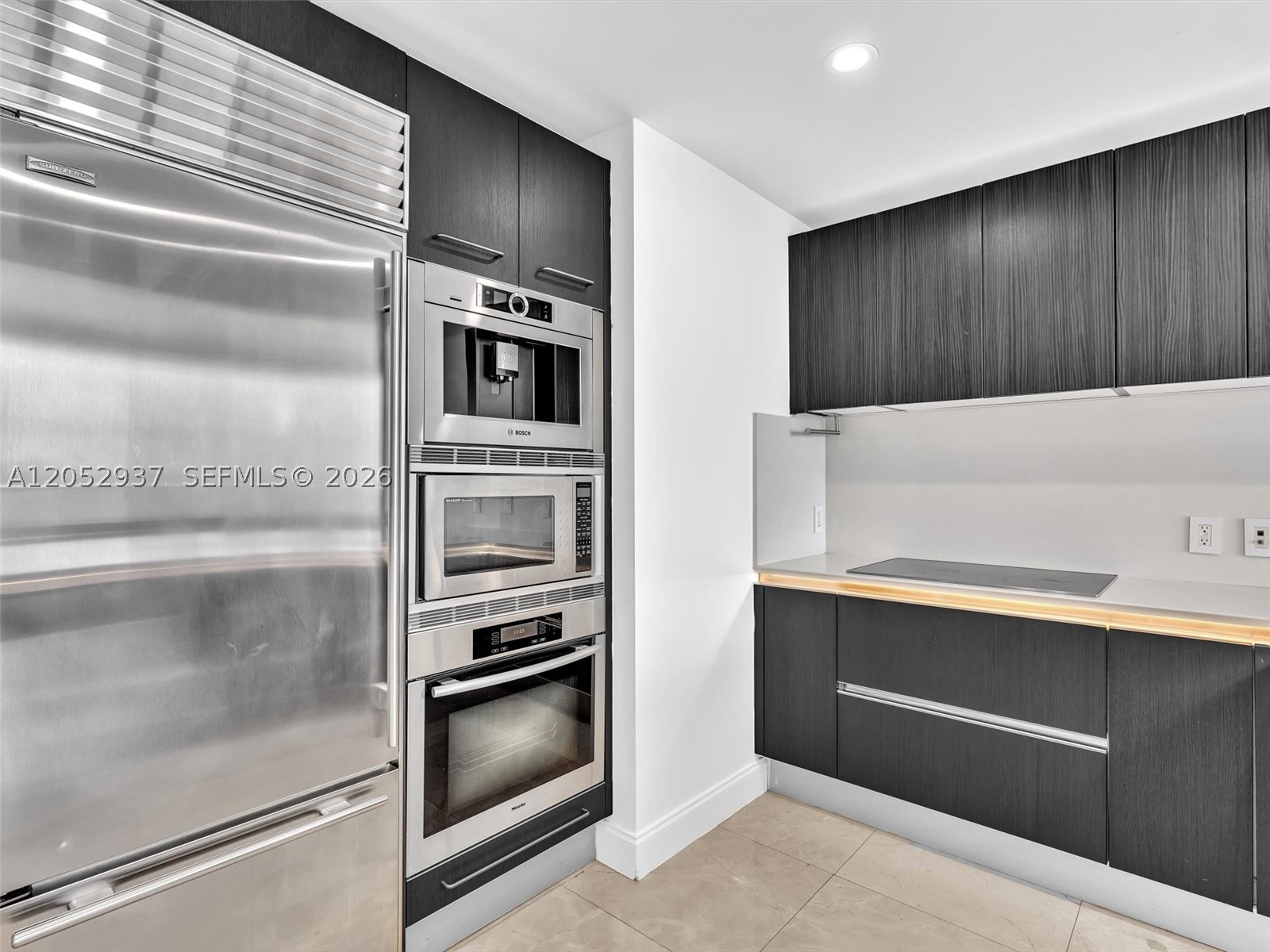 17001 Collins Ave #2106, Sunny Isles Beach FL 33160