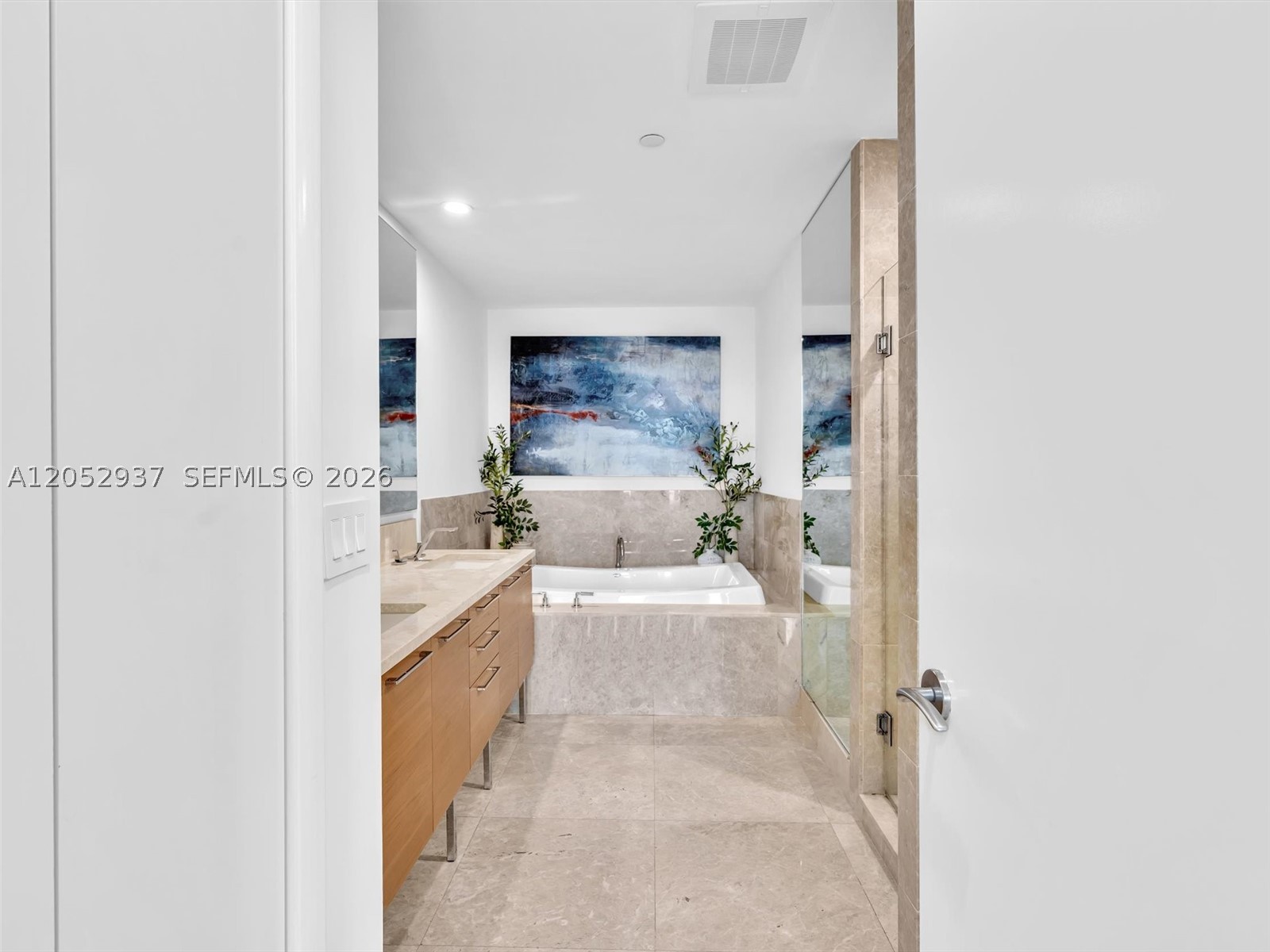 17001 Collins Ave #2106, Sunny Isles Beach FL 33160