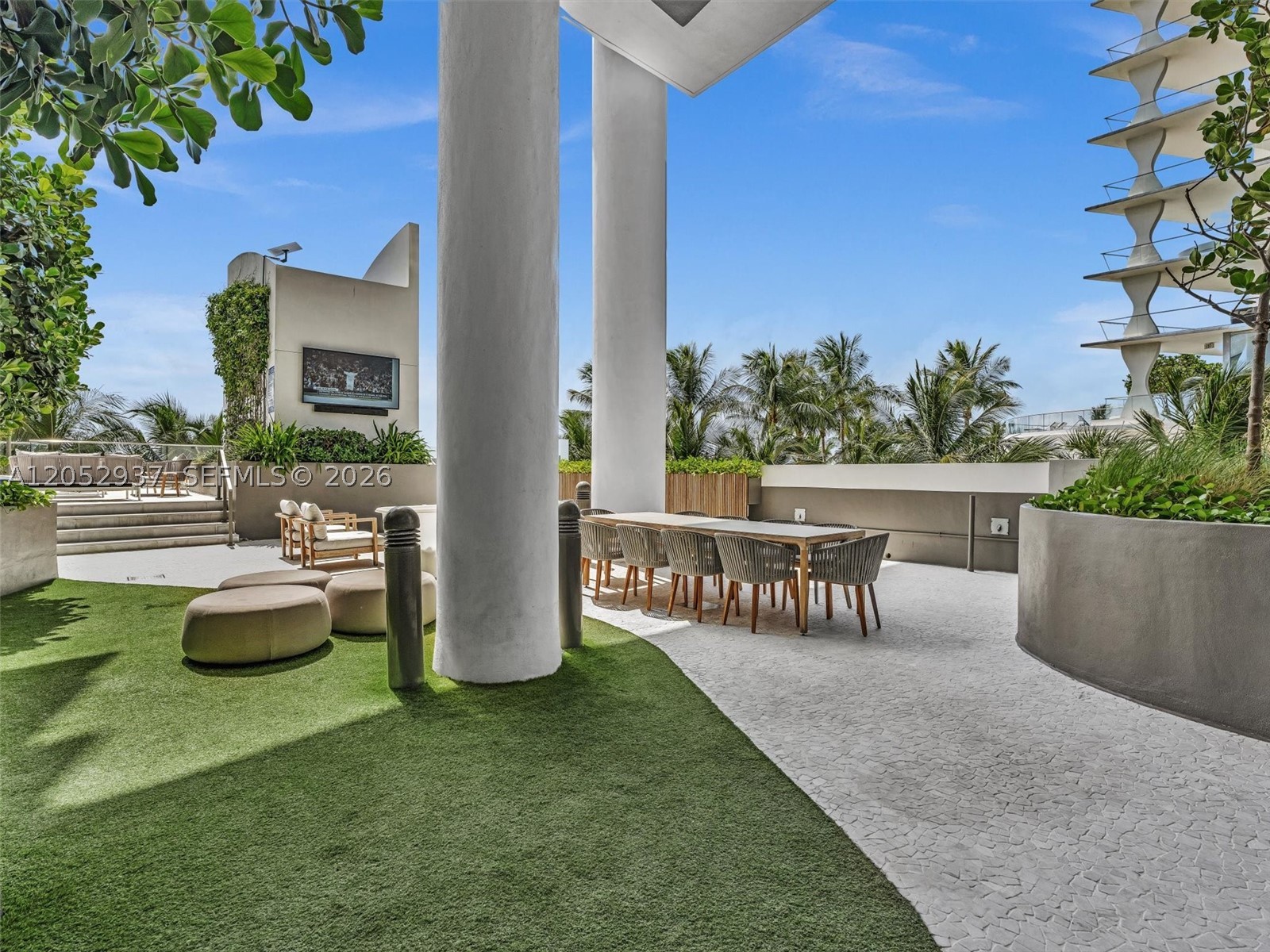 17001 Collins Ave #2106, Sunny Isles Beach FL 33160