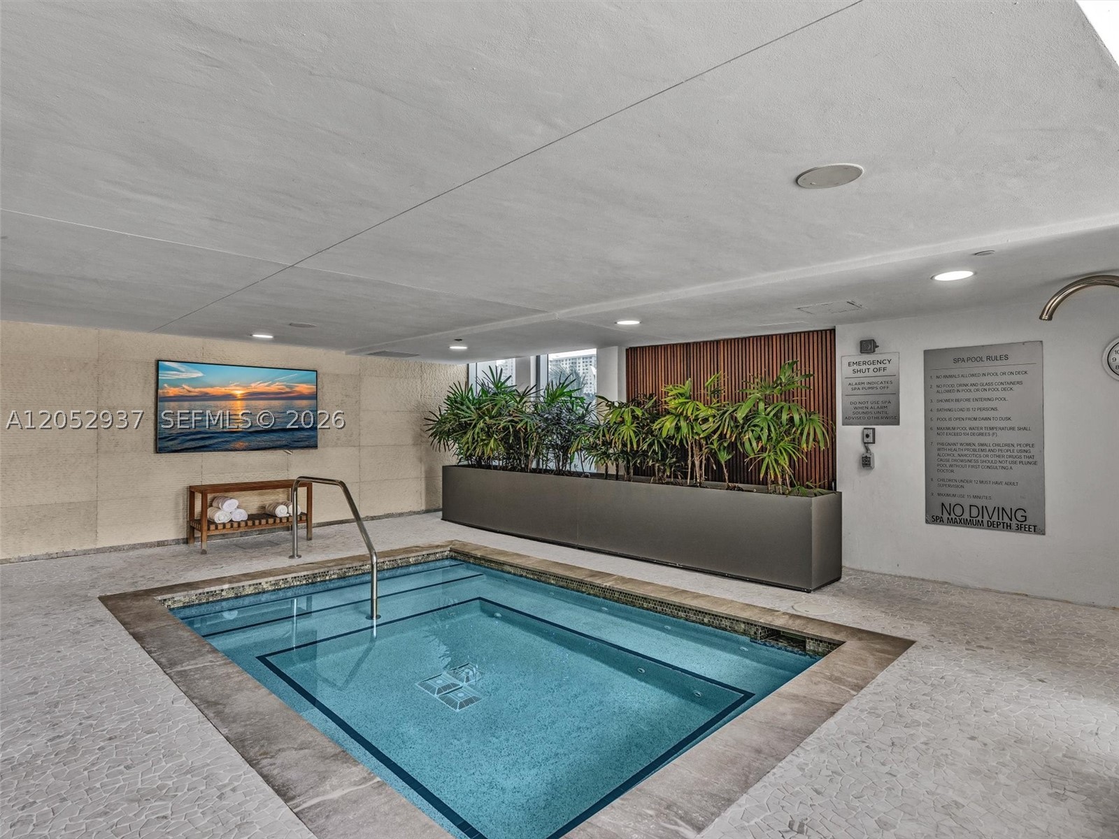 17001 Collins Ave #2106, Sunny Isles Beach FL 33160