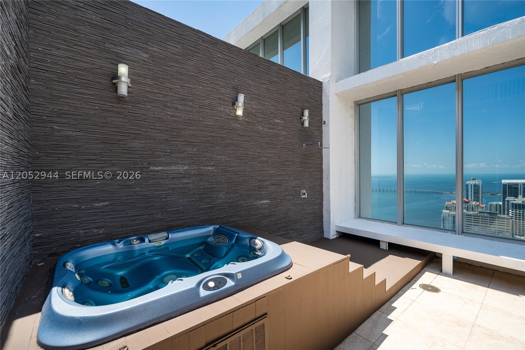 495 Brickell #5705, Miami FL 33131