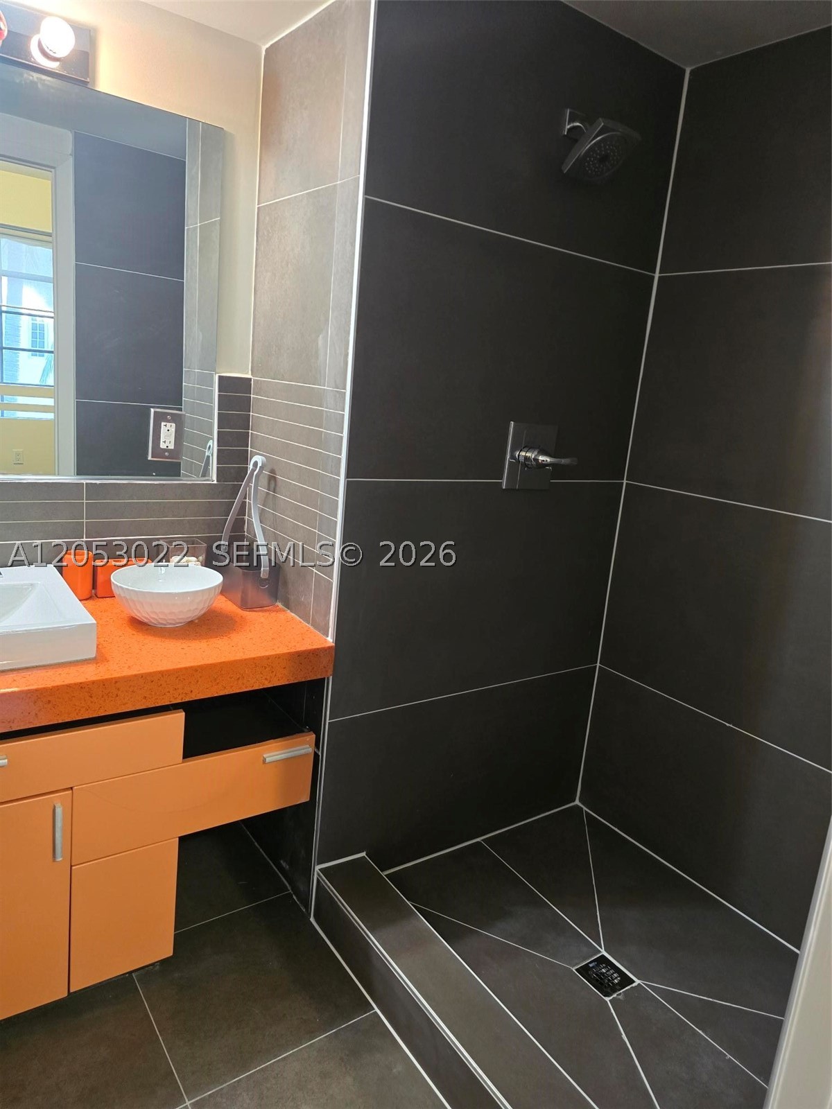 435 21st St #209, Miami Beach FL 33139