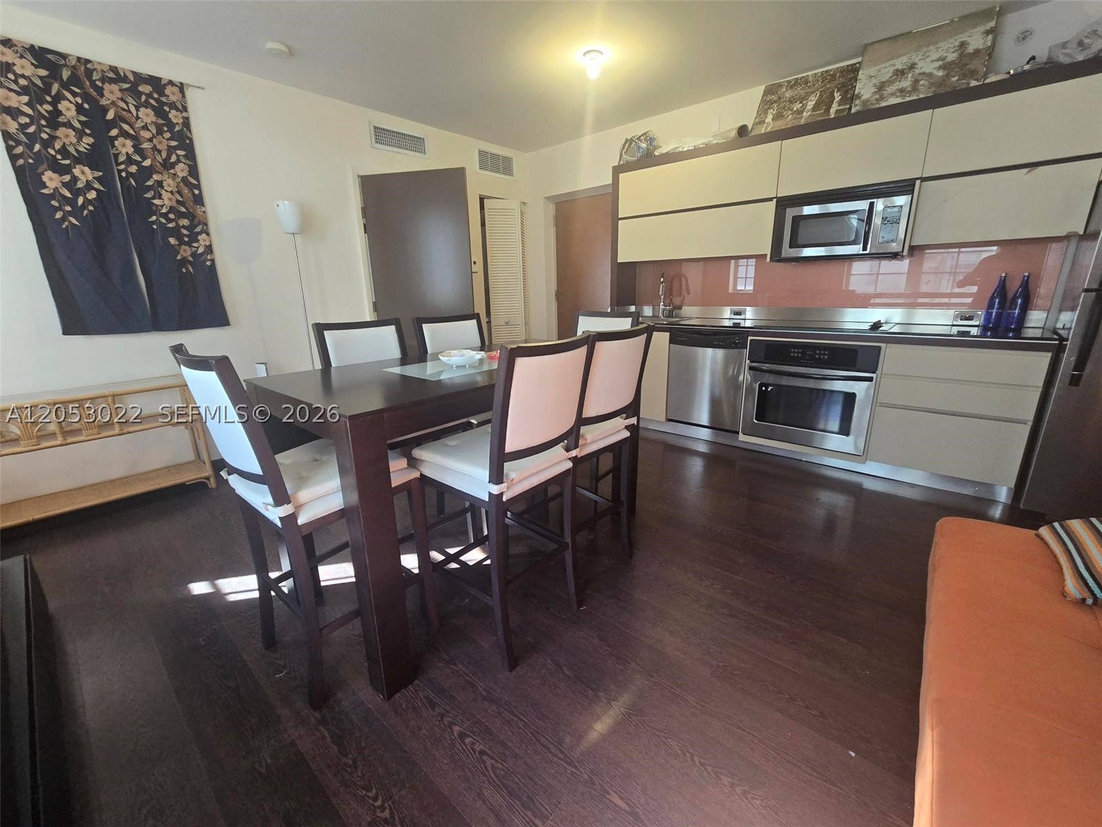 435 21st St #209, Miami Beach FL 33139