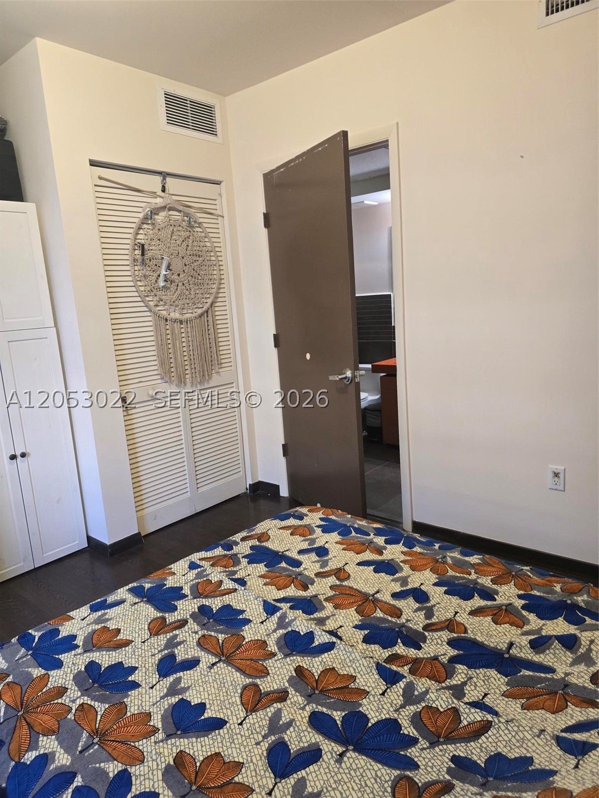 435 21st St #209, Miami Beach FL 33139