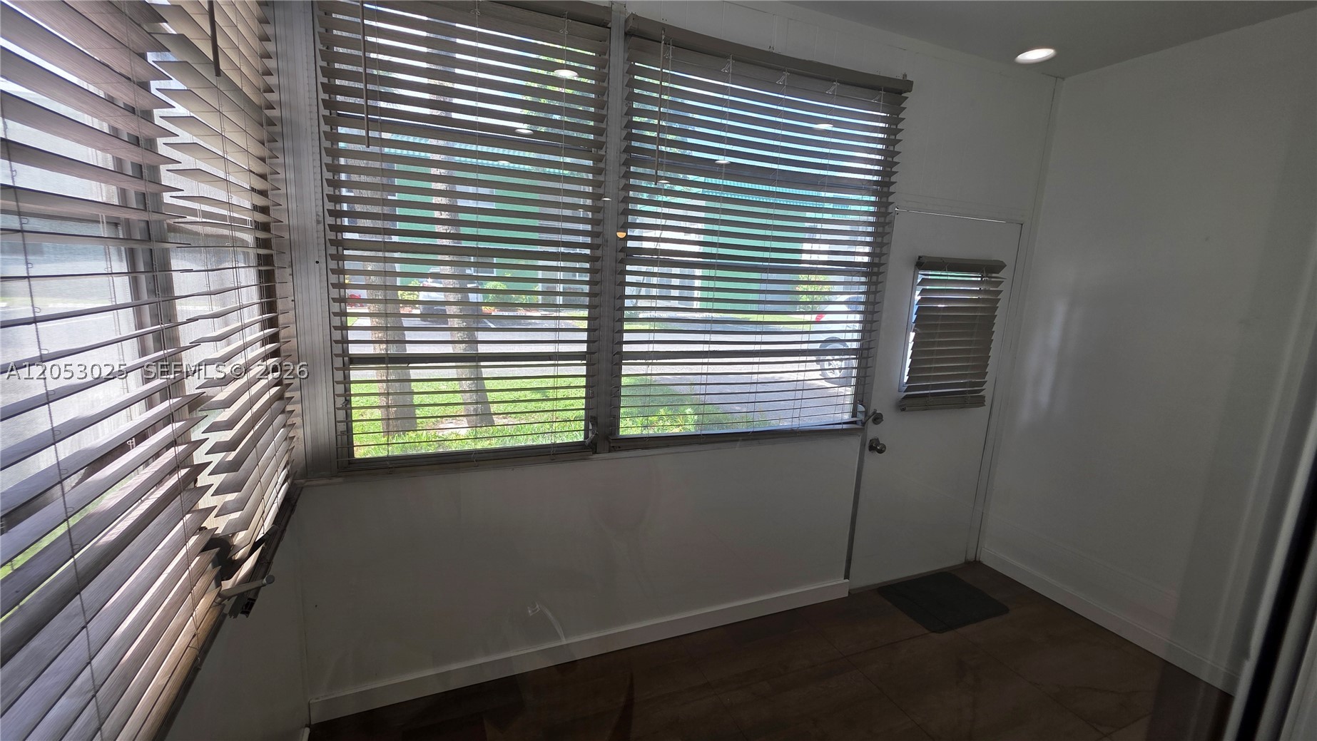 2291 NW 48th Ter #102, Lauderhill FL 33313